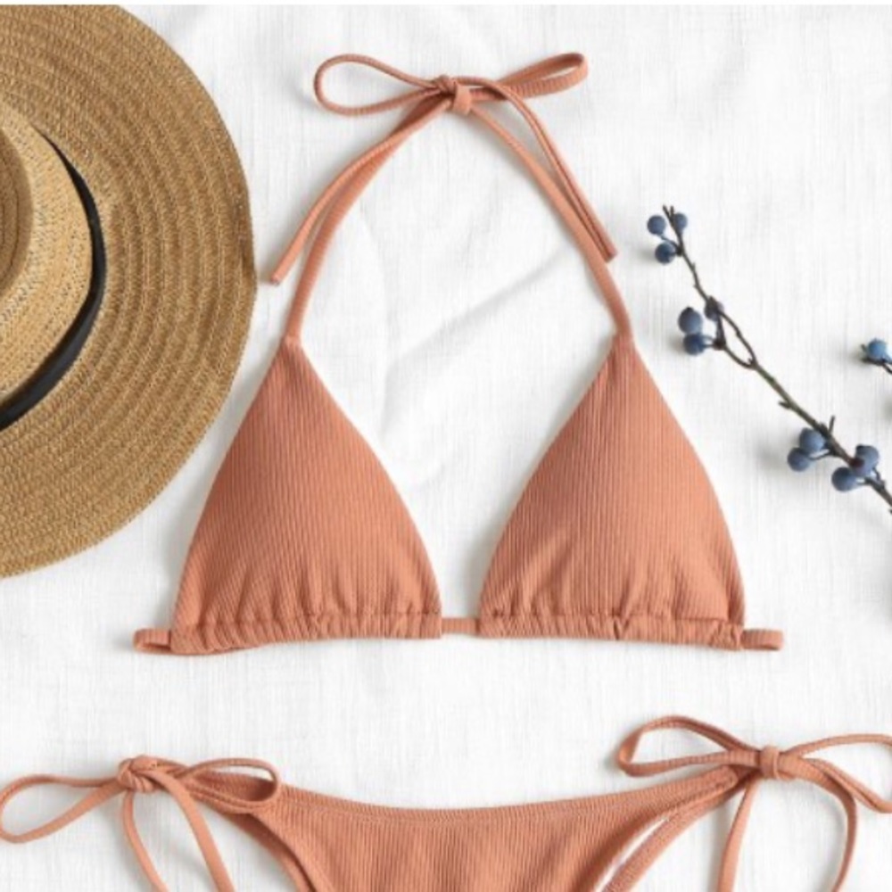 Ribbed Desert Sand Bikini Top